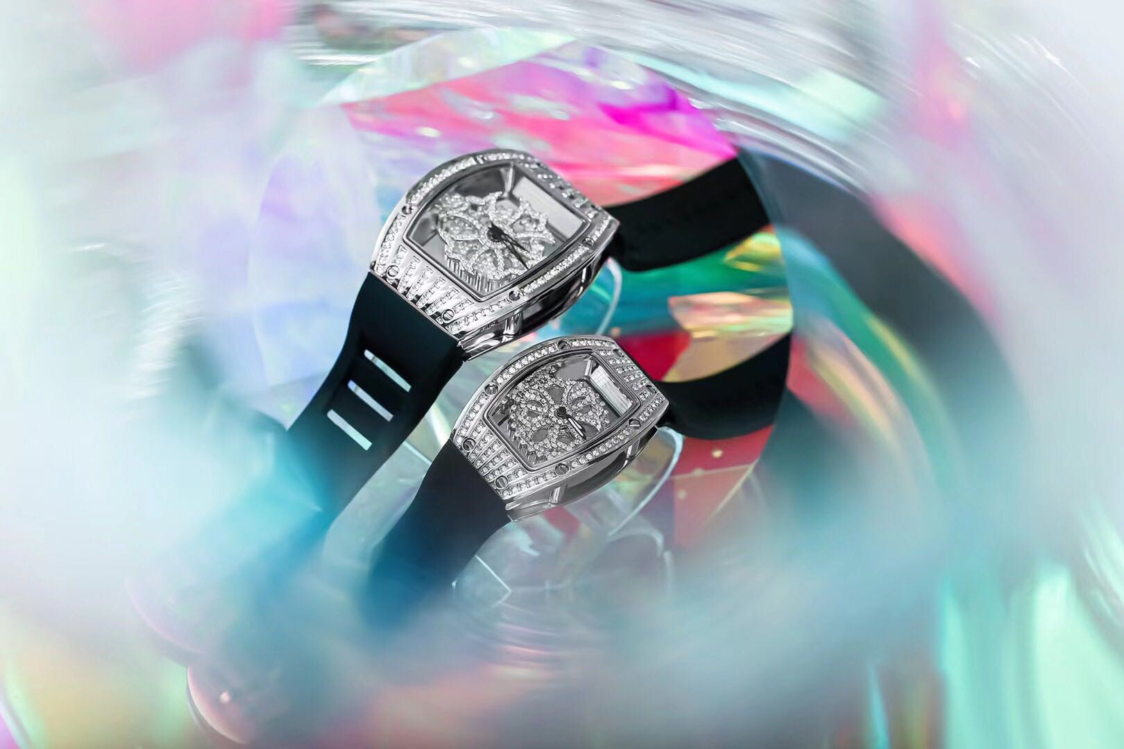 【veecans 施华洛世奇时来运转手表】水晶情侣石英表 赠送veec