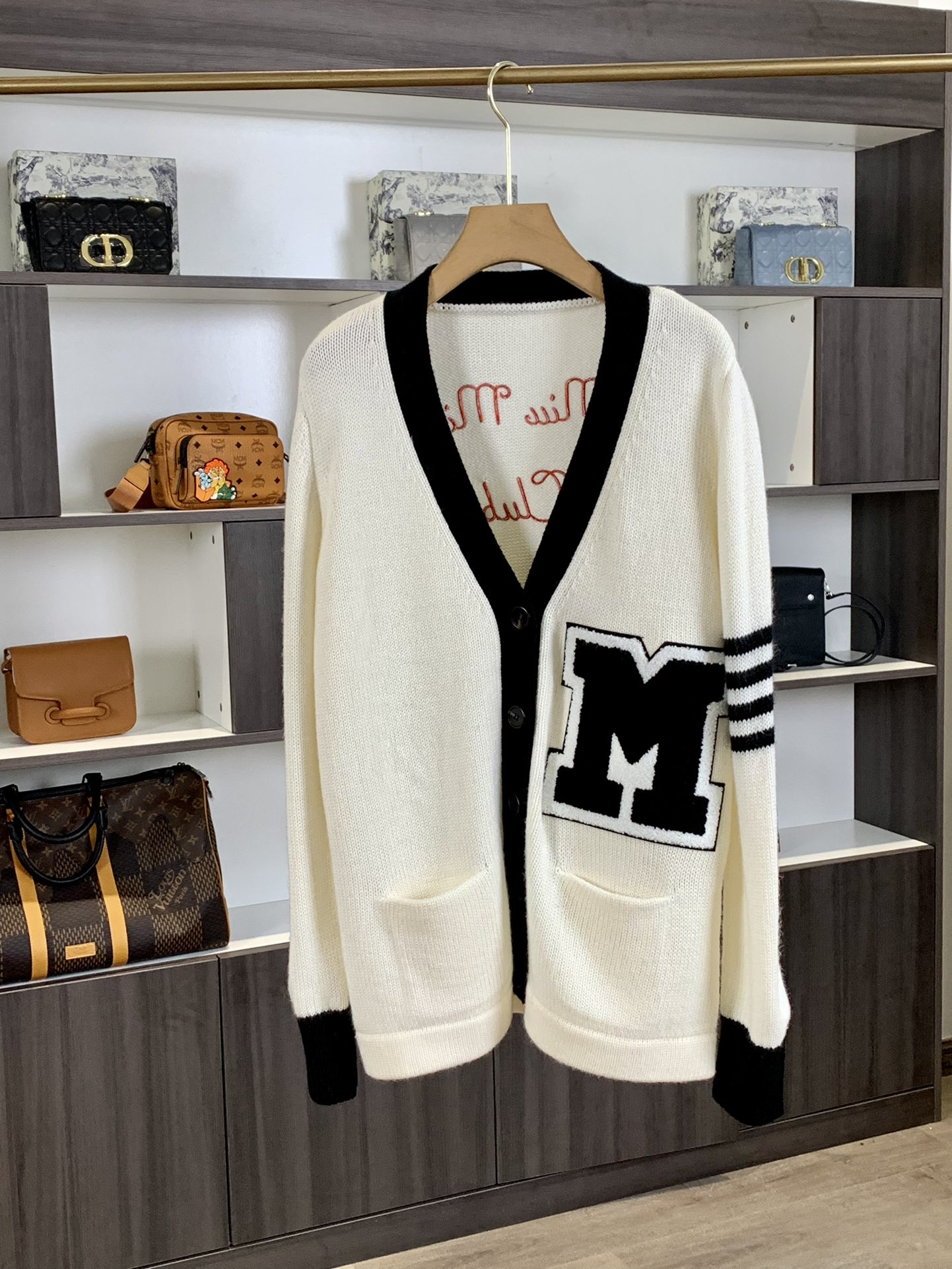 ssy 时尚穿搭# 毛衣推荐|毛衣搭配|毛衣开衫缪缪 miu miu开衫毛衣