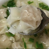 民仁堂鲜肉小馄饨。小孩非常喜欢吃，因独立包装刚好一个人食用，内还见调料包操作很方便干净卫生。馄饨皮薄肉少，口味清爽无杂味。110g/包 商品缩略图3