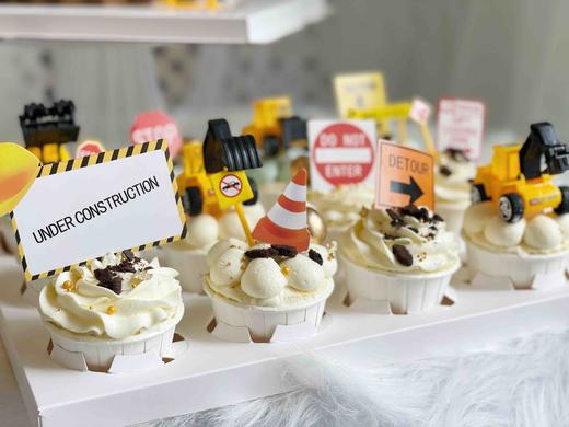 男孩子铲车主题蛋糕搭配杯子组合，同主题配饰随机搭配，下单可联系客服，提前24小时下单 商品图7