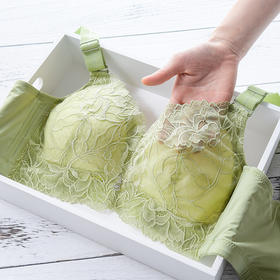 【服饰鞋包】超薄透气大码内衣女无钢圈文胸