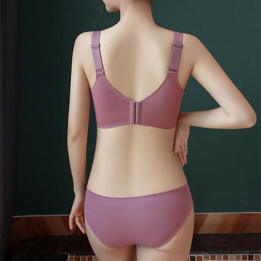 【服饰鞋包】小胸聚拢性感内衣女蕾丝无钢圈文胸套装 商品图1