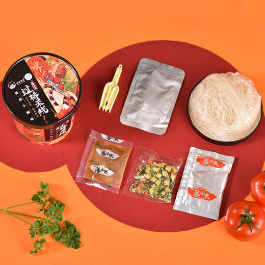 落小米过桥米线140g*6桶整箱（番茄牛腩/香菇炖鸡/香辣牛肉三种口味可选）【落小米】 商品图3