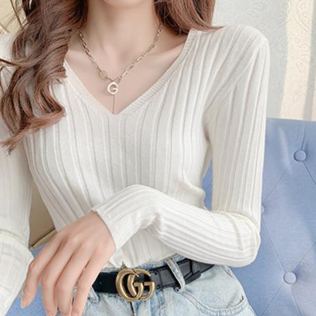 Im Presionismo 针织打底衫系列【V领、U领、方领 承包你整个秋冬的针织衫】【任意挑选两件 5色可选】 商品图1