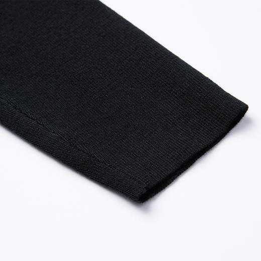 VIMAGE纬漫纪秋季新款简约温柔纯色高领百搭针织衫女打底衫V1601215 商品图10