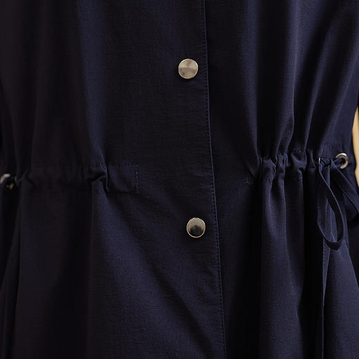 【休闲复古，气质好搭】慕云姿2021秋季新款 撞色翻领中长款连衣裙外套 商品图4