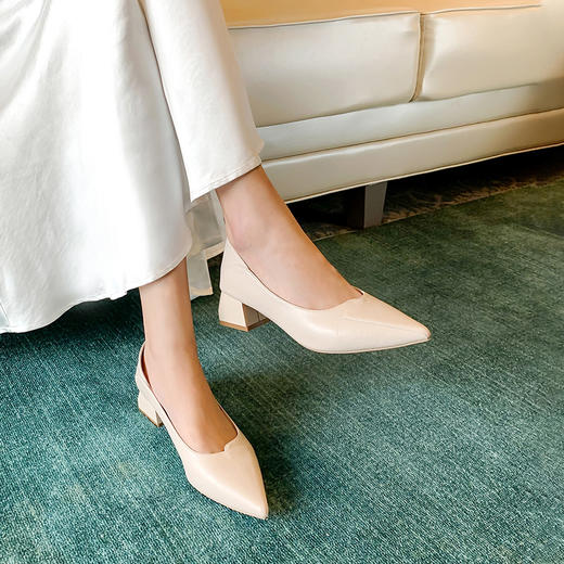 ZHR【软面软底】妈妈鞋通勤鞋皮鞋女高跟鞋子女乐福鞋浅口女单鞋女鞋 商品图3