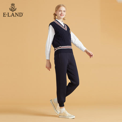 衣恋撞色V领立体绞花学院风针织马甲背心EEVKB49C1M 商品图1