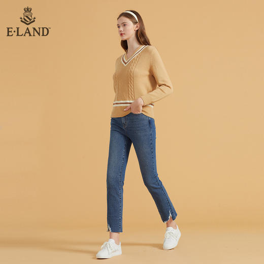 衣恋V领撞色甜美立体绞花针织毛衣EEKWB49C7C 商品图1