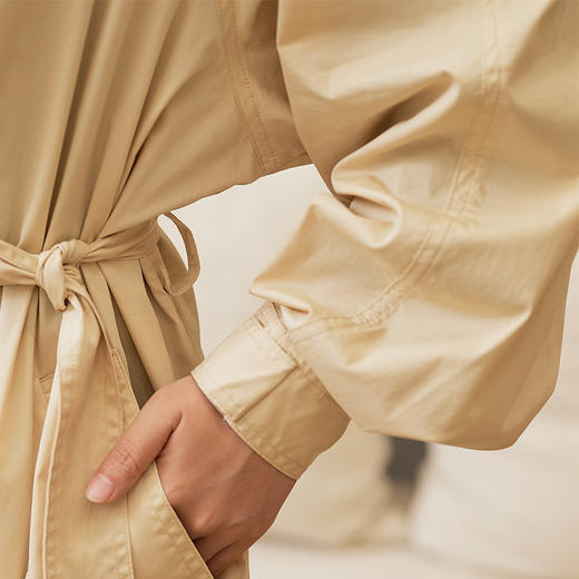 【收腰显瘦，时尚大气】慕云姿早秋气质中长款风衣 商品图3