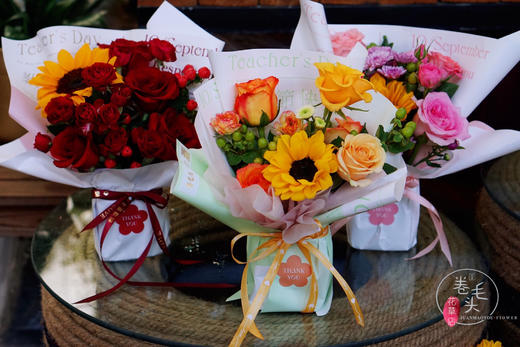 【2021.教师节】教师节花礼手提礼盒 59（三色可选） 商品图5
