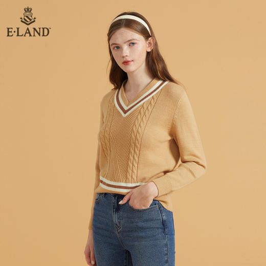 衣恋V领撞色甜美立体绞花针织毛衣EEKWB49C7C 商品图4