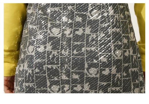 oldcolour欧珂秋季摩登亮片灰花包臀半身裙M31061141 商品图2