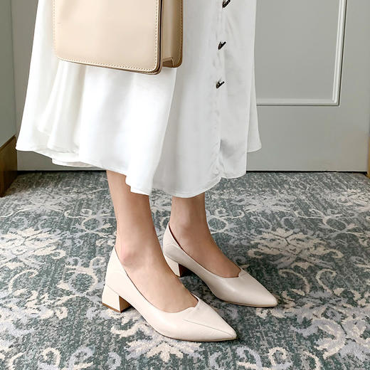 ZHR【软面软底】妈妈鞋通勤鞋皮鞋女高跟鞋子女乐福鞋浅口女单鞋女鞋 商品图0