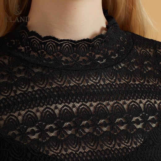 衣恋甜美半高领花朵镂空蕾丝上衣EELAB49C2C 商品图3