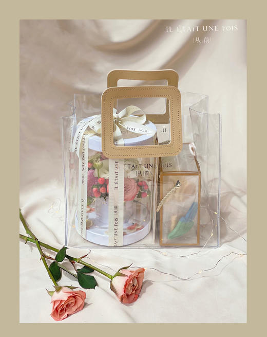 教师节限定礼盒（含鲜花礼盒，饼干22块，贺卡1张，氛围灯1串）9.9 9.10两天发售（买三套包邮20元 客服统一发货退运费） 商品图2