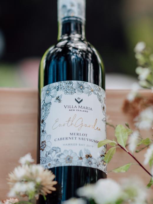 进口新西兰新玛利自然花园梅洛赤霞珠混酿红葡萄酒750ml 商品图3