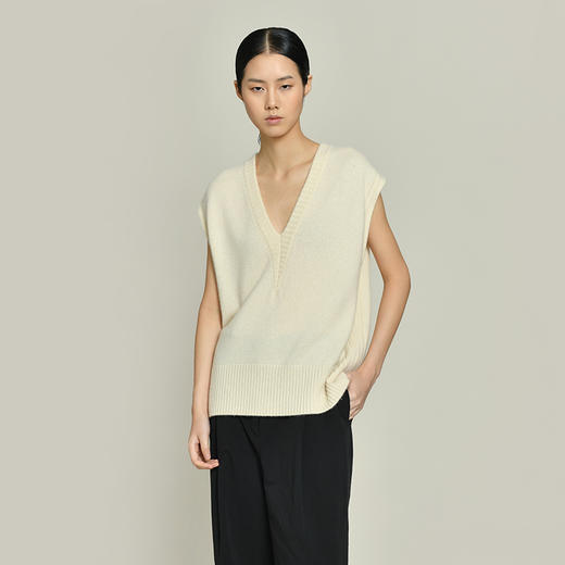 女士2021新款无染色纯山羊绒V领无袖针织背心 商品图2