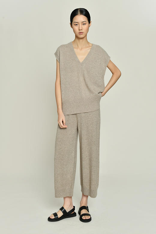 女士2021新款无染色纯羊绒纯色直筒九分裤 商品图6