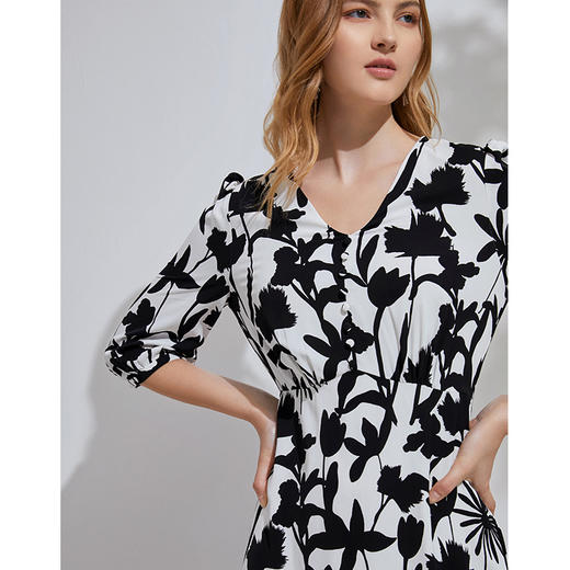 EITIE爱特爱6307037连衣裙 商品图3