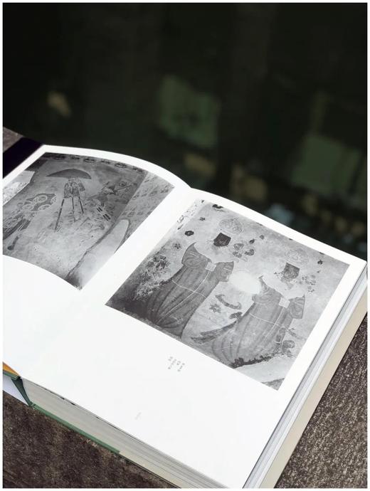 《敦煌佛影》（签名版），何鸿编著，大8开布面精装，302页，净重4.5公斤，中国美术学院出版社2021年7月一版一印 商品图8