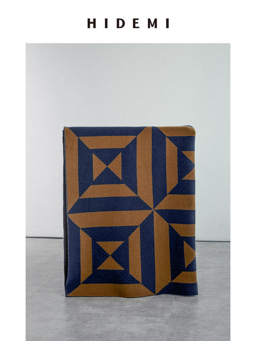 HIDEMI几何设计感印花披肩/毛毯 商品图9