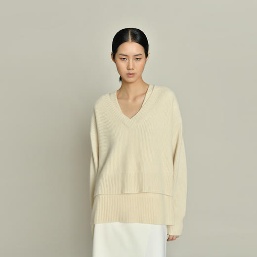 女士2021新款无染色纯山羊绒短款长袖V领套头衫 商品图0