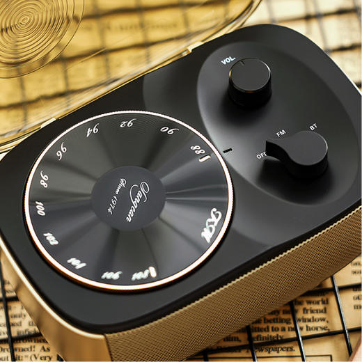 迷你无线蓝牙音箱收音机 商品图3