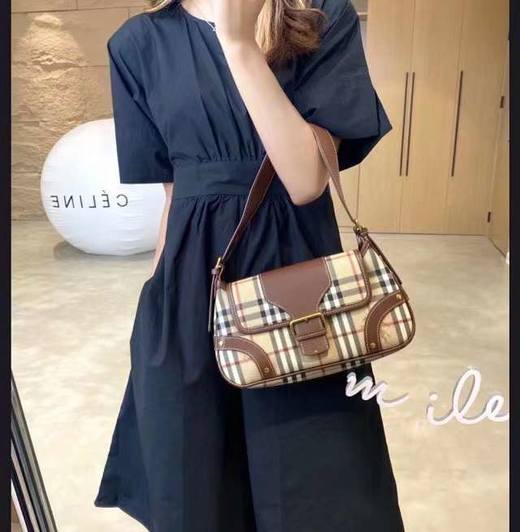 价值10000+ 稀有 纯正原厂！BUR飞天战马中古Vintage经典格纹单肩腋下包 可盐可甜 实用百搭 上身百看不厌！低调又高级 可通勤可日常 预售 商品图5