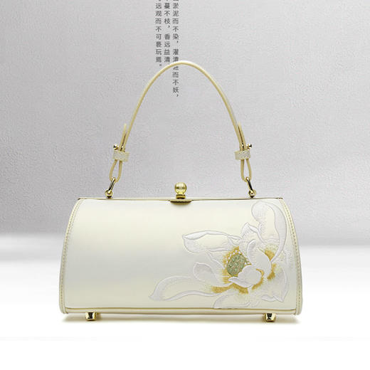 中国风白色配旗袍包莲花刺绣女士手提夹子包 商品图5