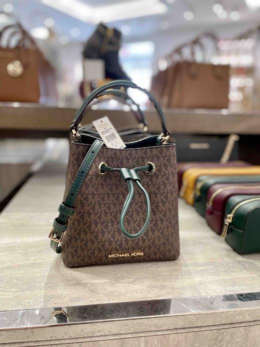 ¥780🉐️🇺🇸直邮到手，苔藓绿拼老花 小水桶👏 这个配色太好看了[抓狂] 商品图5