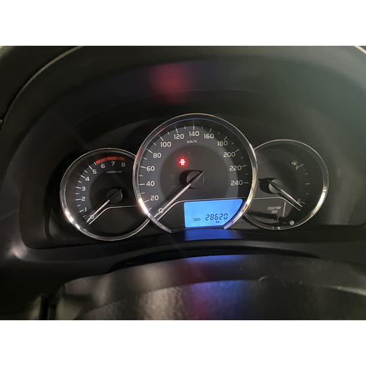 丰田 雷凌 改款 185T CVT 精英版 国V【月租-北京】 商品图3