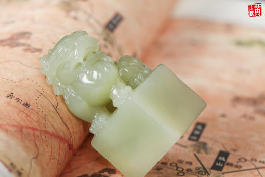 [ 气吞山河 ]  和田青玉晴水狮印章 商品图6