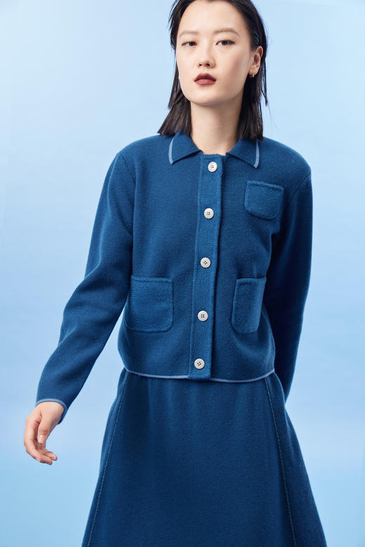 针梭相拼翻领羊绒女开衫 商品图1