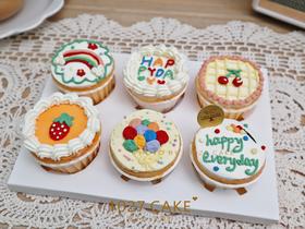 1027CAKE | 手绘 纸杯蛋糕