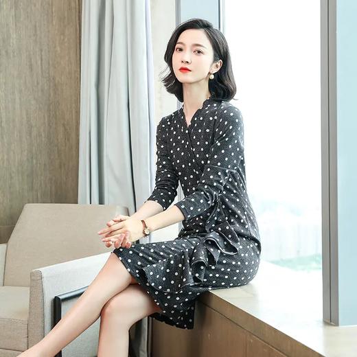 HR WA9159新款v领包臀修身显瘦波点针织连衣裙 商品图0