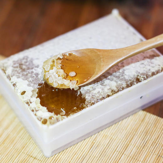 恒亮 巢蜜500g 江山天然农家自产纯蜂巢蜂蜜老蜂巢蜂窝土蜂蜜 商品图2