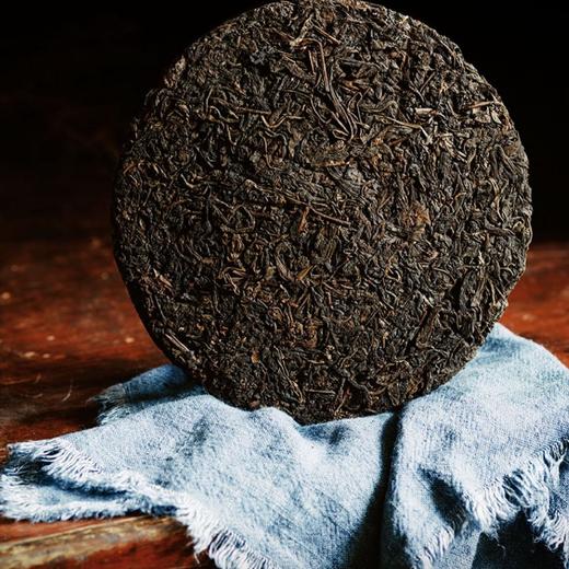 镇店之宝！十五年陈易武老茶，人说十年易武赛班章，那么我们的十五年陈可以说是茶中皇后武则天！ 商品图3