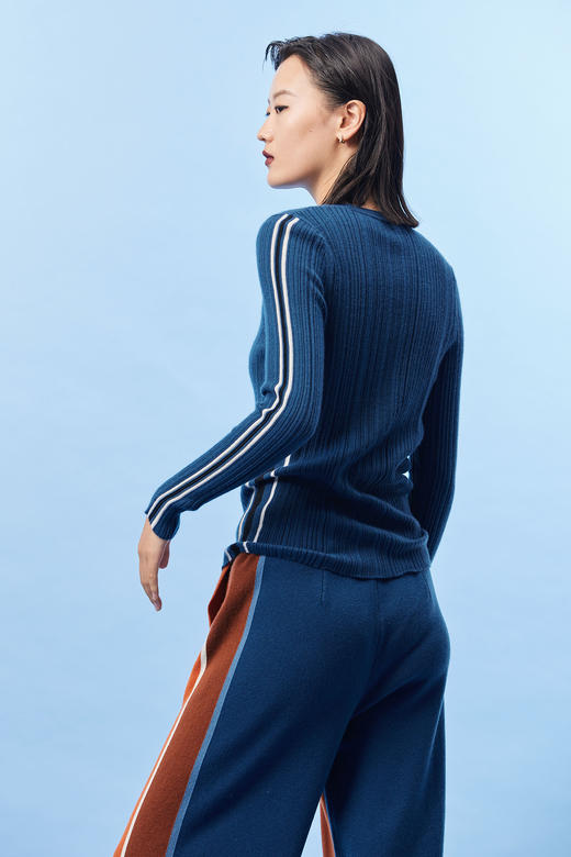  精纺羊绒撞色女套衫 SJF93W176N 商品图1