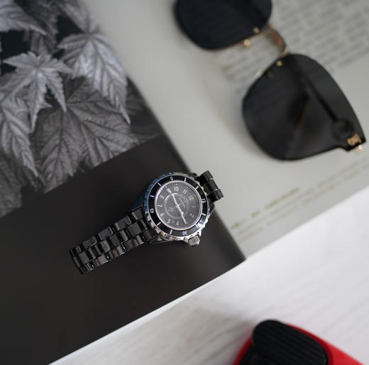 J12腕表传奇经久不衰~瑞士进口机芯 精密陶瓷配精钢表壳 经典男女同款 商品图1