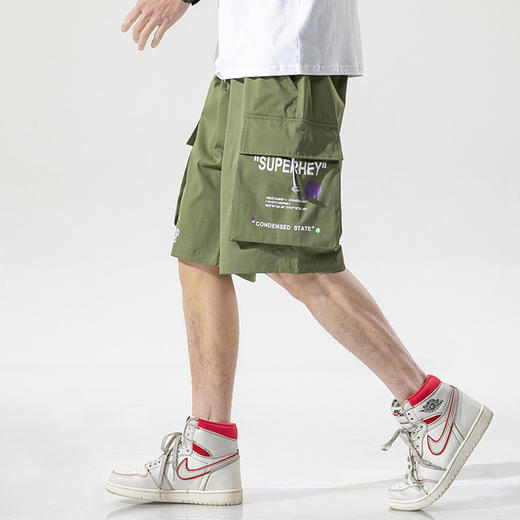 【服饰鞋包】夏季薄款短裤男士休闲运动五分中裤男宽松潮流工装沙滩裤 商品图1