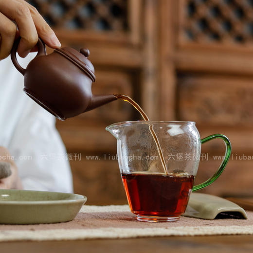 2011年 陈韵槟榔香六堡茶（200g/罐、500g/罐、 一级）六堡聚私房茶 商品图1