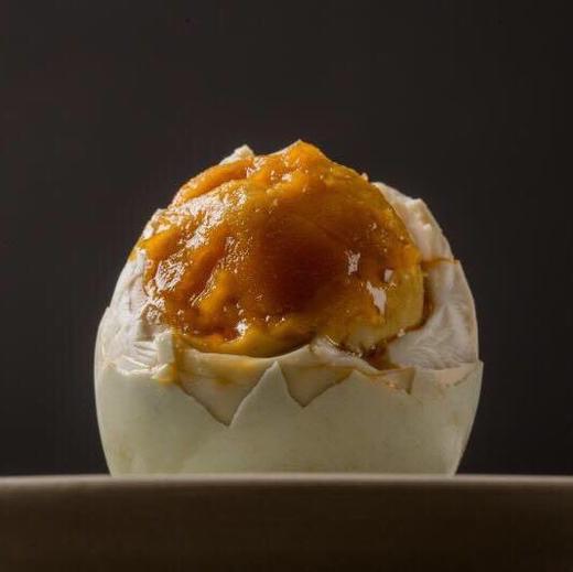 临泉农家腌制咸鸭蛋草木灰腌制流油咸鸭蛋 商品图5