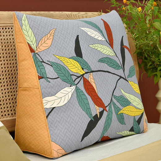 繁叶系列三角床头靠垫沙发靠包 商品图0