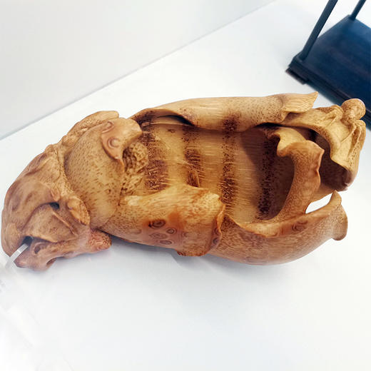 W°桑叶笔洗竹根雕 商品图1