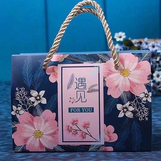 坚果礼盒（一级沙特椰枣200g+土耳其开心果250g+杏脯200g＋芒果干120g） 商品图2