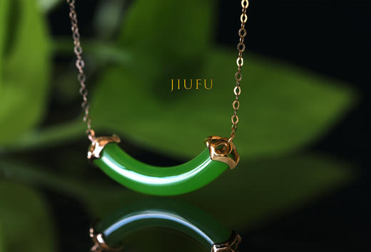 18K玫瑰金和田玉（碧玉）镶钻项链--倾城/玉衍5*27mm/链长39+2cm/苹果绿 商品图4