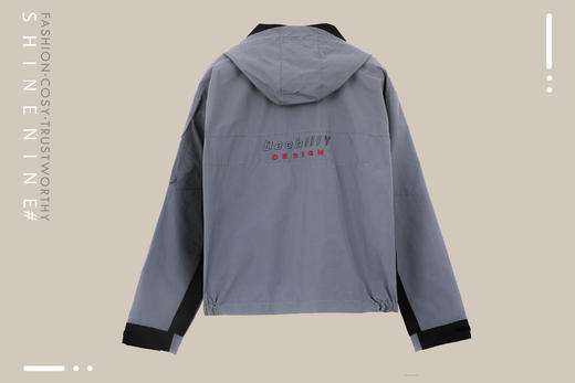 E931672252大口袋品牌logo夹克 商品图3