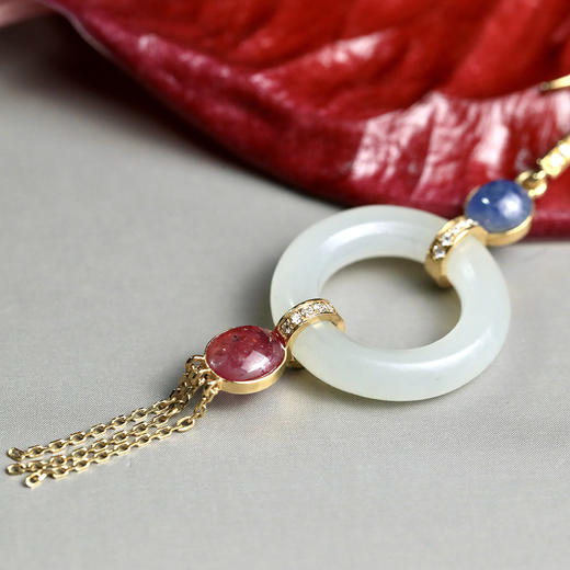 清代和田白玉环流苏耳环 商品图3