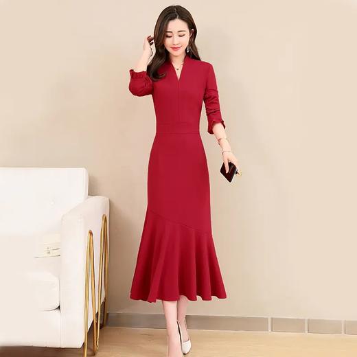 JY8805-1 2021年舒适纯色时尚长款长袖连衣裙 商品图1